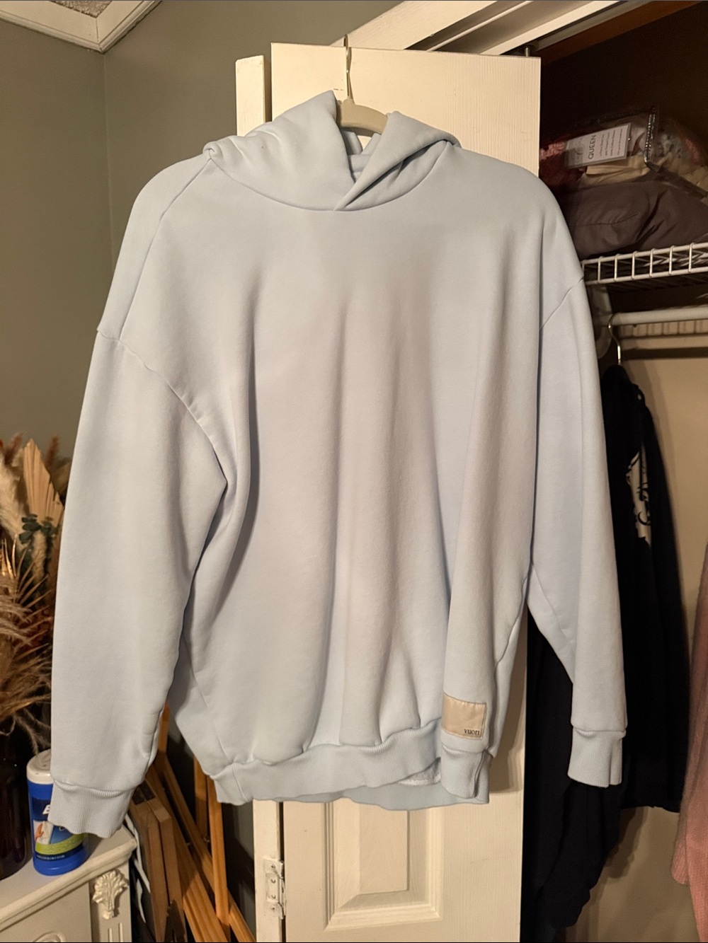 Vuori Women's Light Blue Pullover Hoodie